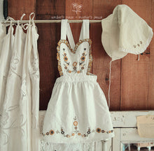 画像をギャラリービューアに読み込む, liberty Kelly one-piece / マルディアンバー 刺繍ワンピース ジャンパースカート キッズドレス