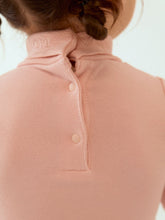 画像をギャラリービューアに読み込む, Cotton Candy High Neck Bodysuit / プレイグラウンド ロゴリブハイネックロンパース ベビー