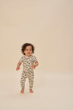 画像をギャラリービューアに読み込む, BASIC SS BODY GOTS / コンゲススロイド 半袖 ベビー ロンパース かぶり 花柄 パンダ柄