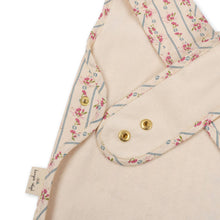 画像をギャラリービューアに読み込む, Comea big bib / コンゲススロイド お食事ベビーエプロン よだれ掛け 恐竜 花柄 ひよこ ハート 9色