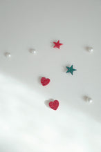 画像をギャラリービューアに読み込む, Bijou magnet pierce / 子供も付けれるマグネットピアス ビジュー ハート スター ラインストーン 子供用ピアス 磁石