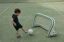 画像をギャラリービューアに読み込む, INFLATABLE GOAL WITH BALL / コンゲススロイド サッカーゴールとボール プール 海 マリン ビーチボール キッズ KS104851

