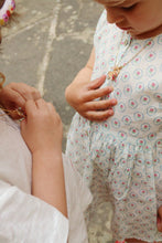 画像をギャラリービューアに読み込む, BUNNY BESTIE NECKLACE / コンゲススロイド ベスティーネックレス 親友ネックレス ペアネックレス キッズ うさぎ バニー  KS104716
