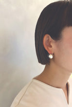 画像をギャラリービューアに読み込む, Ball one touch pierce / ボールワンタッチピアス シルバー ゴールド
